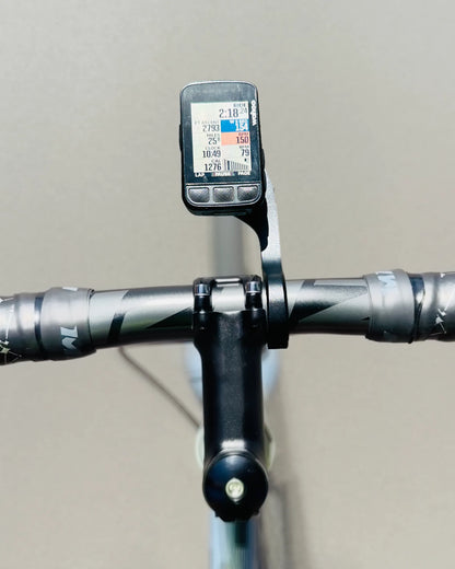 stealthmount: Out Front